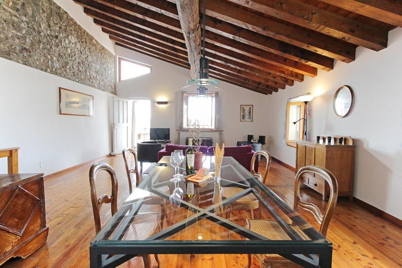 טוסקולנו מדרנו Casa Marsilva - Holiday Apartment With Roof Terrace, Near The Lake מראה חיצוני תמונה